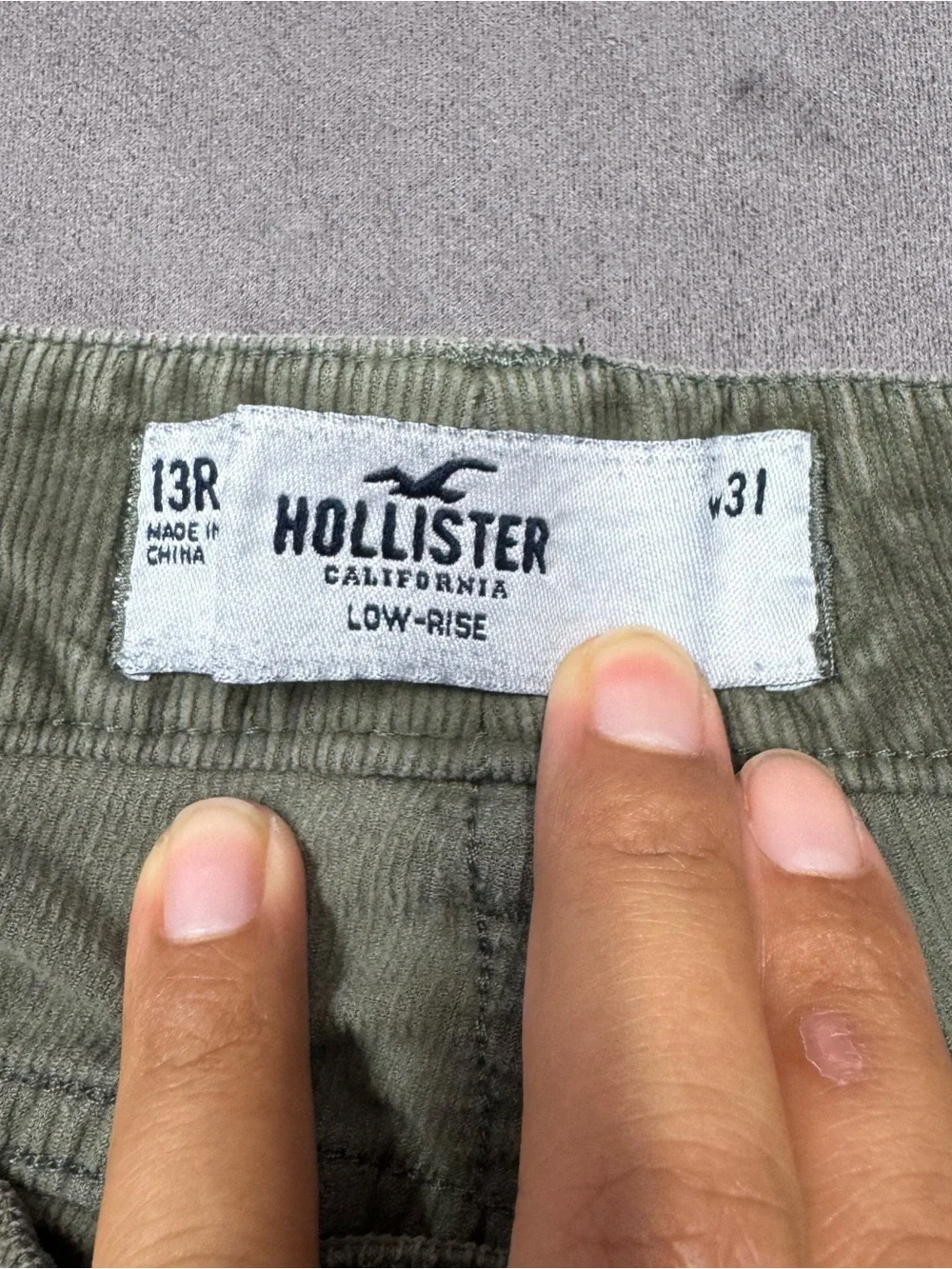 Hollister Olive Green Corduroy Flared Jeans low rise pants jeans women’s 13R W31